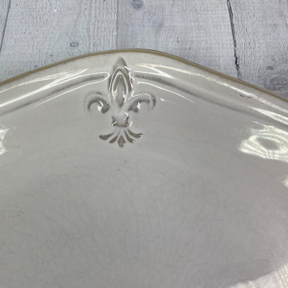 Better Homes & Gardens COUNTRY CREST CREAM  Fleur De Lys Dinner Plates Set 2 - Picture 8 of 14